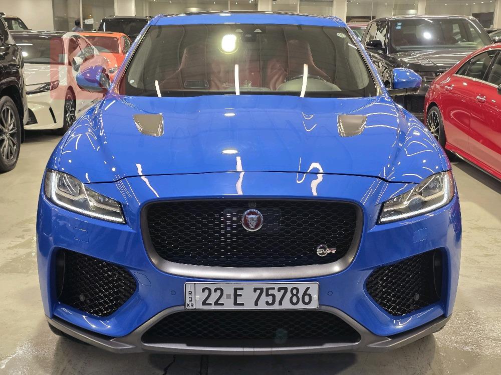جاگوار F-Pace